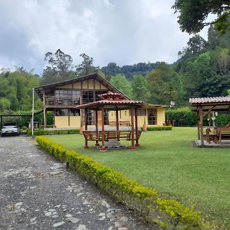 Casa Campo Valle De Cocora Salento Ngoại thất bức ảnh