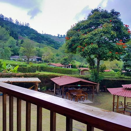 Casa Campo Valle De Cocora Salento Ngoại thất bức ảnh